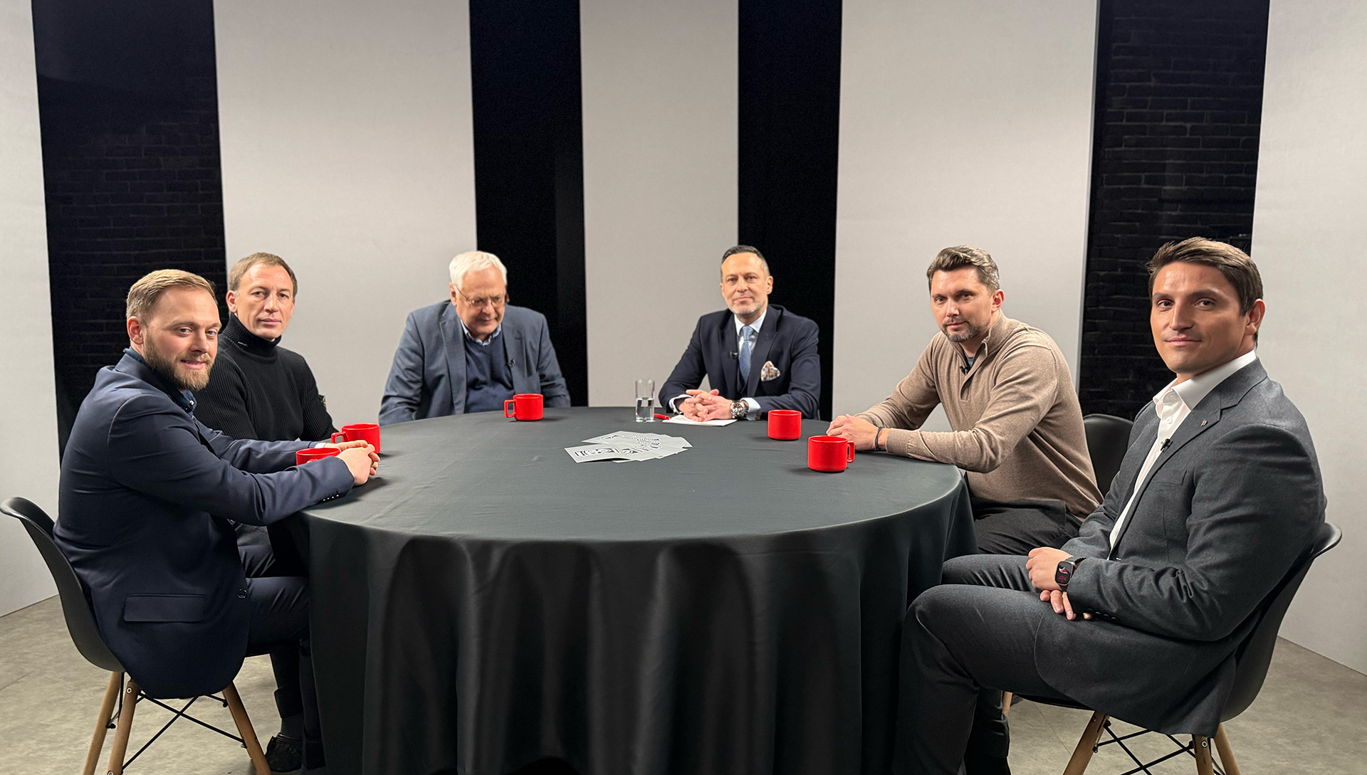 Евгений Забуга - в проекте «Круглый стол» 