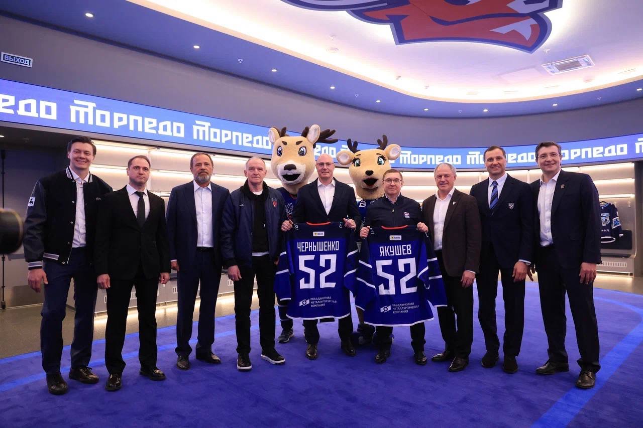 Дмитрий Чернышенко и Алексей Морозов посетили новую арену